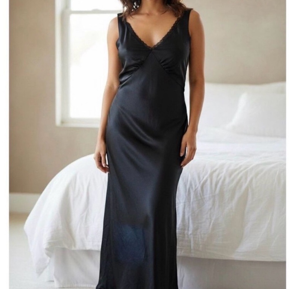 American Eagle Outfitters - Black Slip Dress - Sz XL